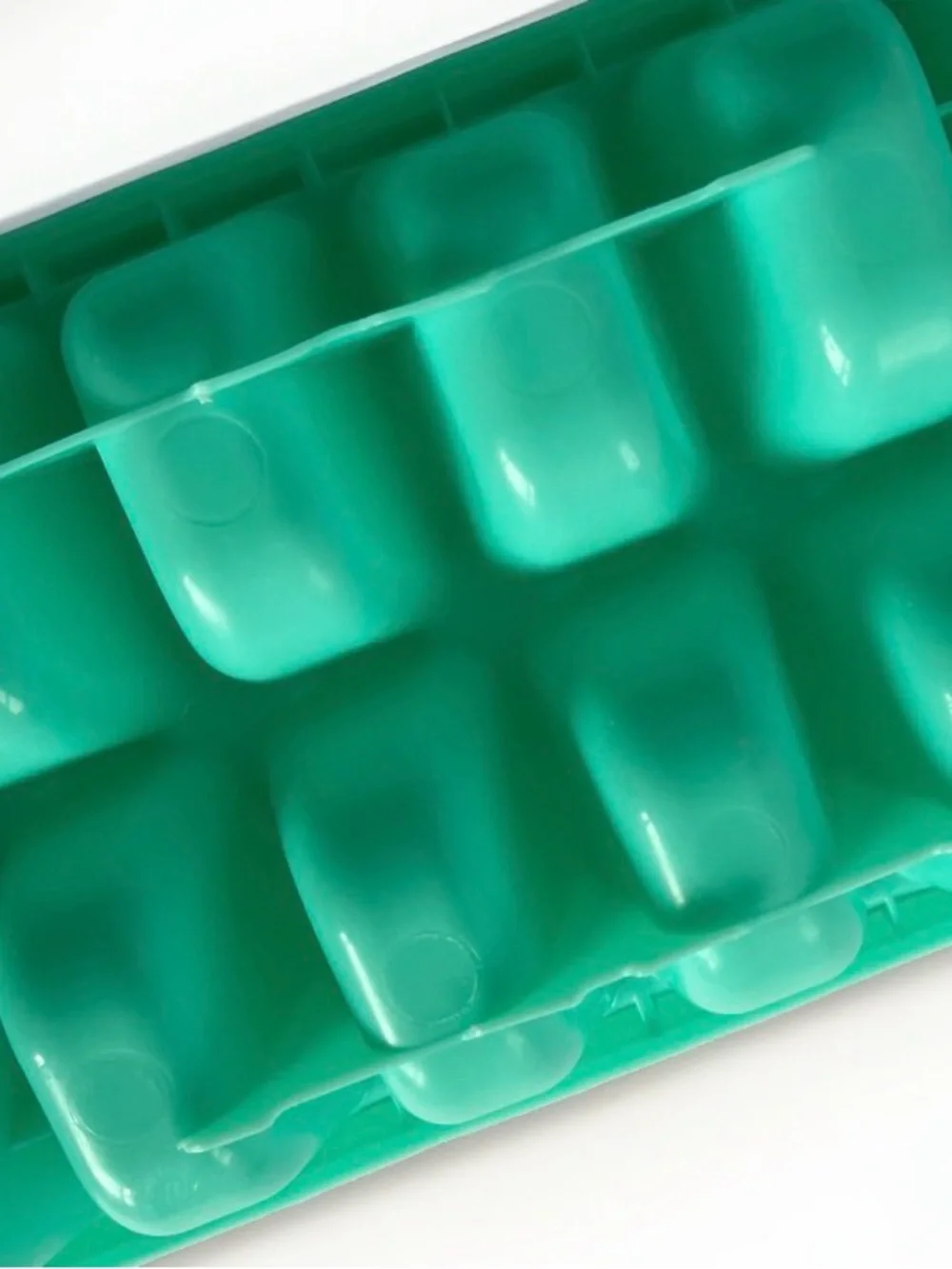 Vintage Rubbermaid Teal Ice Cube Trays Set of 2 Easy Release #2867 Made in USA